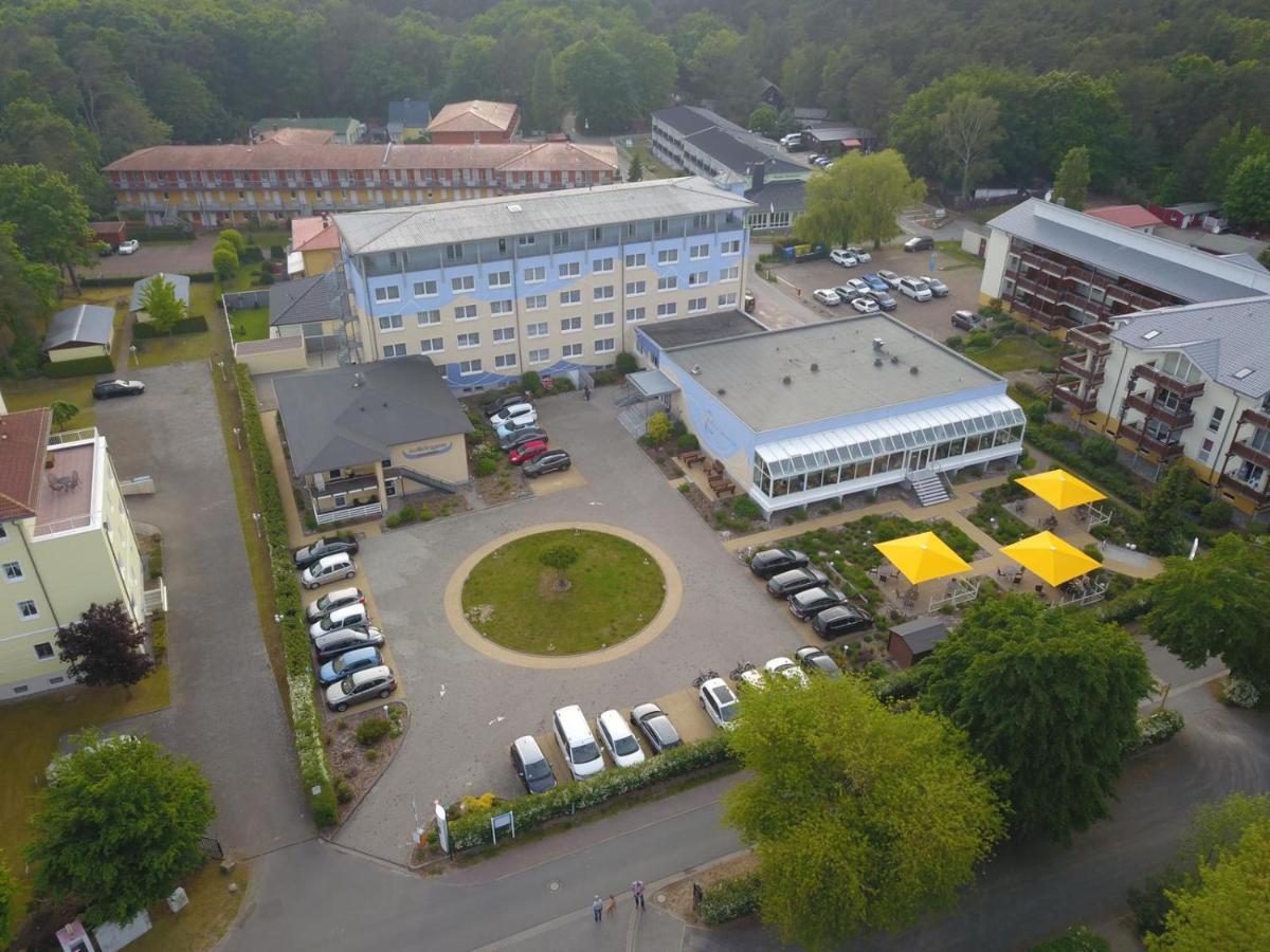 Hotel Wikinger Цемпин Екстериор снимка